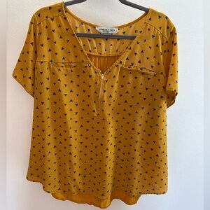 Tempted Hearts Orange With Black Pattern Zip Front V-Neck Blouse 3X